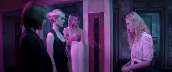 Elle Fanning on Why She Doesn't Go By Her Real First Name, The Neon Demon,  and More